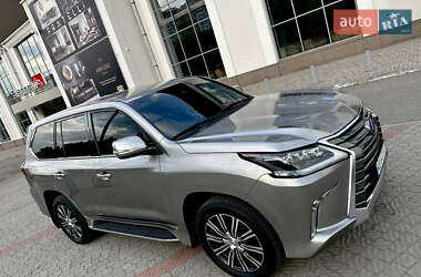 Lexus LX 2016