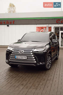 Lexus LX 2024