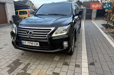 Lexus LX 2011