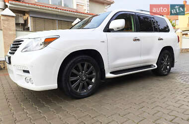 Lexus LX 2010