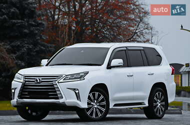 Lexus LX  2017