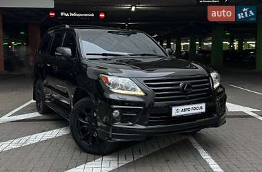 Lexus LX 2012