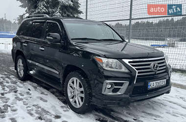 Lexus LX  2011