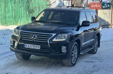 Lexus LX  2013