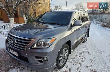 Lexus LX  2014