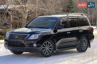 Lexus LX  2008