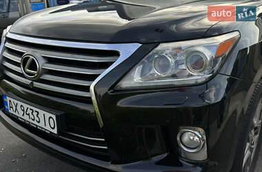 Lexus LX  2012