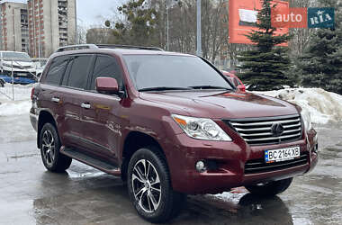 Lexus LX  2011