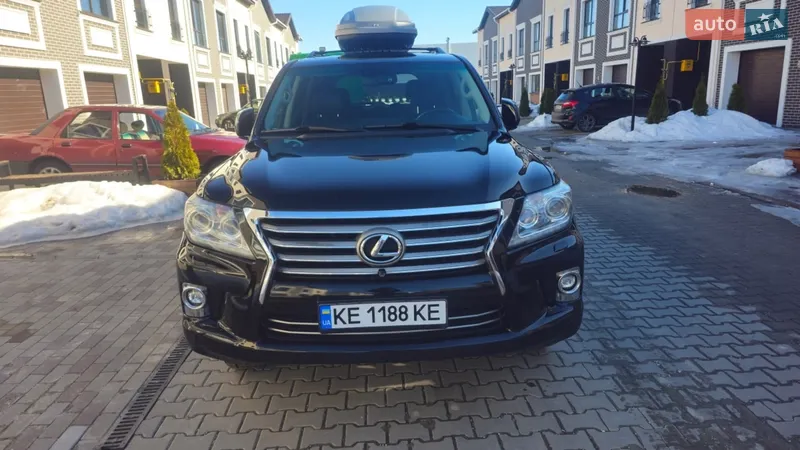 Lexus LX 2014