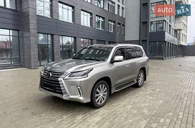 Lexus LX  2019