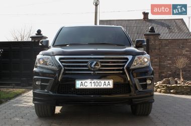 Lexus LX  2014