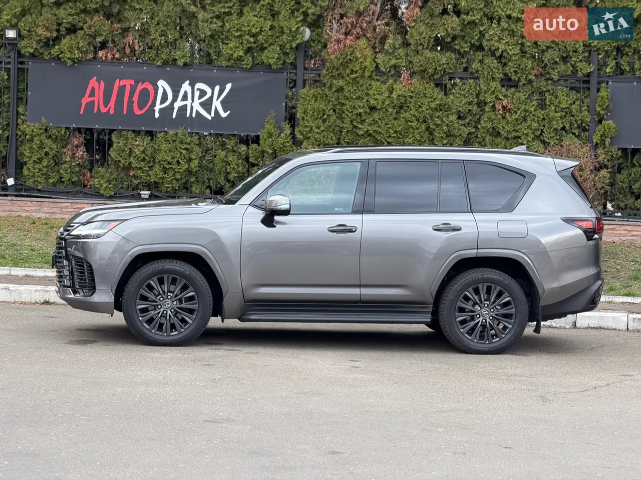 2023 Lexus LX - мініатюра 3