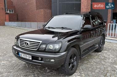Lexus LX  2006