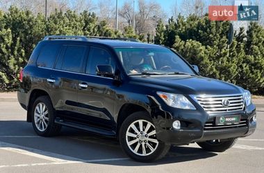 Lexus LX  2011