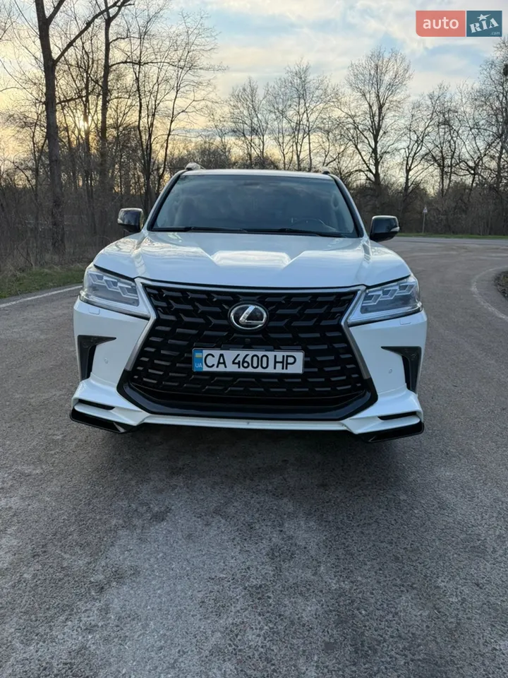 2011 Lexus LX - фото 1