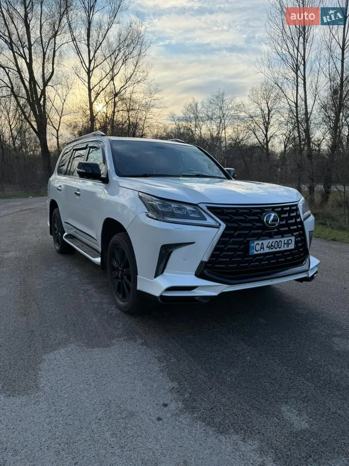 2011 Lexus LX - мініатюра 2