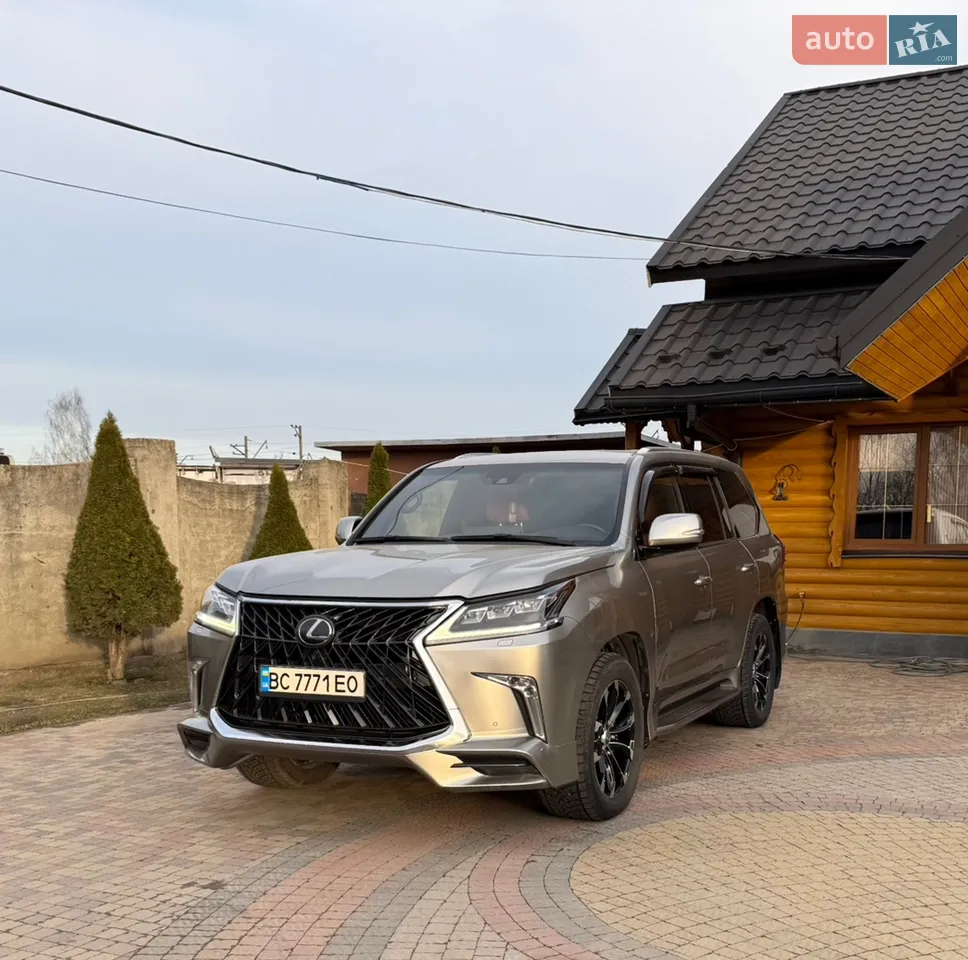 2019 Lexus LX - фото 1