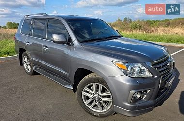 Lexus LX  2014