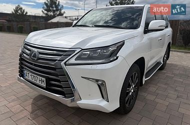 Lexus LX  2016