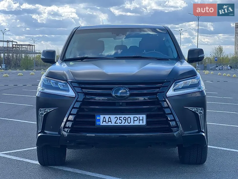 Lexus LX 2016