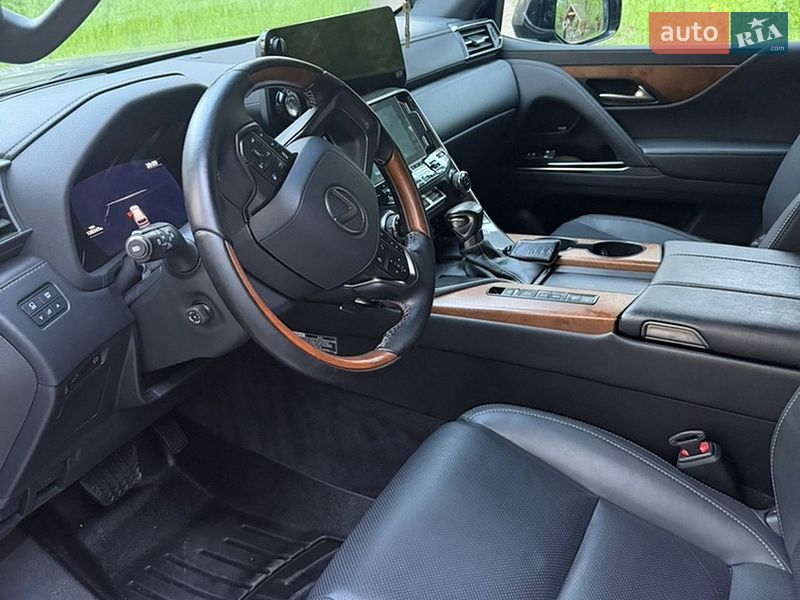 Позашляховик / Кросовер Lexus LX 2022 в Полтаві фото 5 Позашляховик / Кросовер Lexus LX 2022 в Полтаві