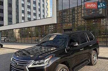 Lexus LX  2017
