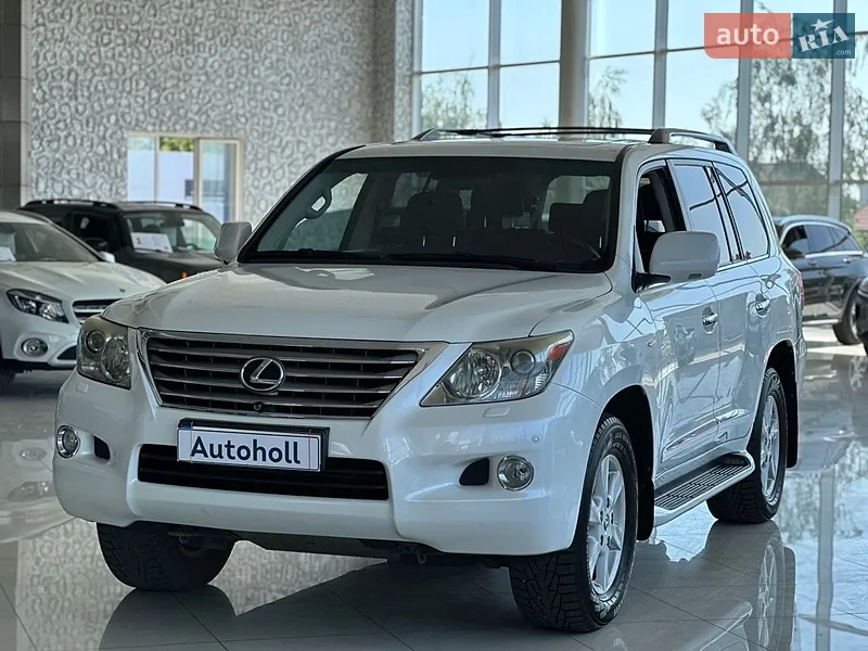Lexus LX 2010