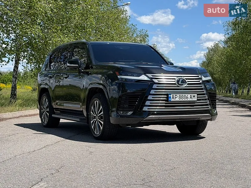 Lexus LX 2023