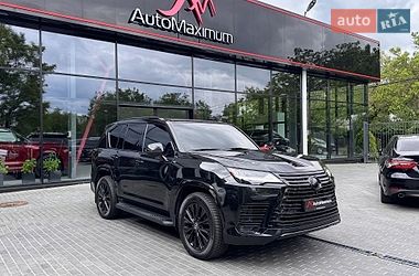 Lexus LX  2023
