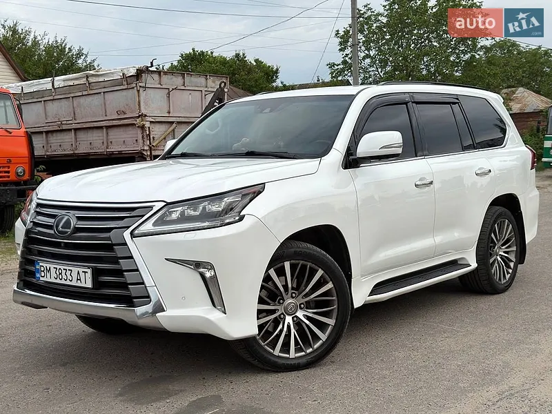 Lexus LX 2017