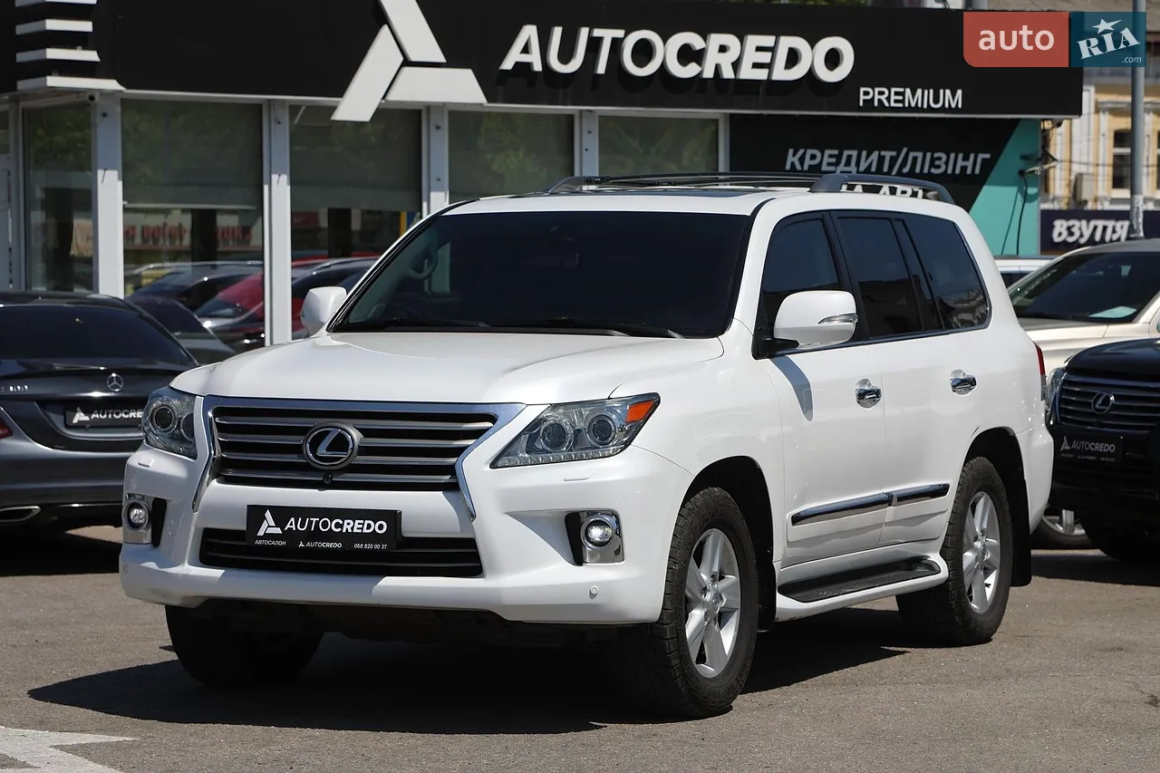 2012 Lexus LX - фото 1