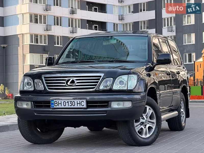 Lexus LX 2003