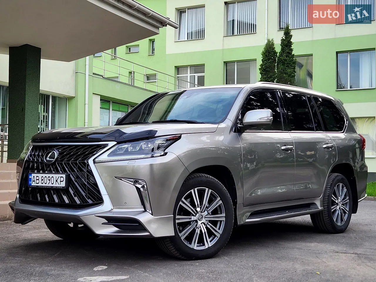2016 Lexus LX - мініатюра 2