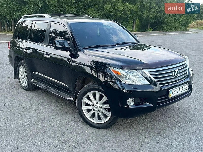 Lexus LX 2008