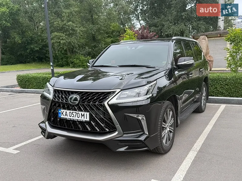 Lexus LX 2016