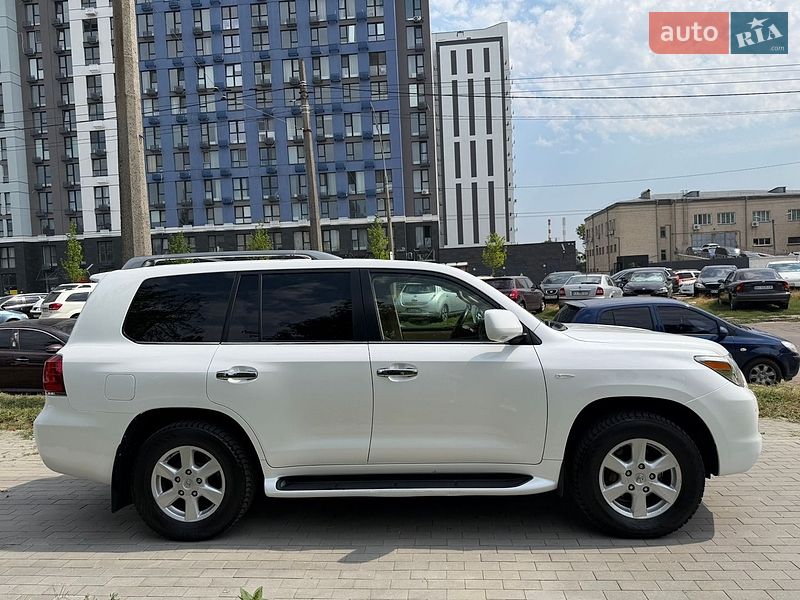 Позашляховик / Кросовер Lexus LX 2008 в Києві