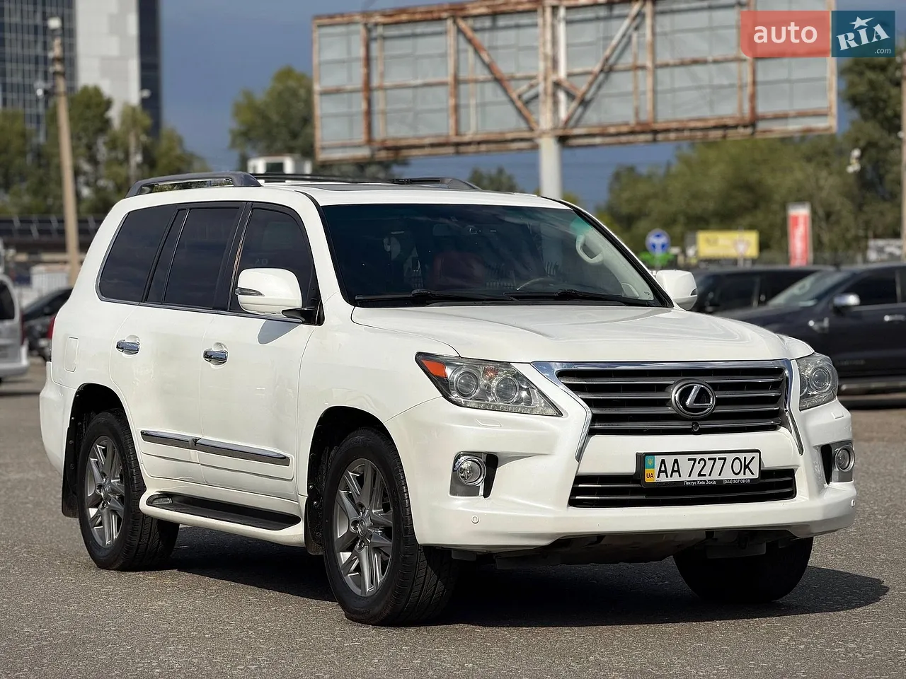 2012 Lexus LX - мініатюра 5