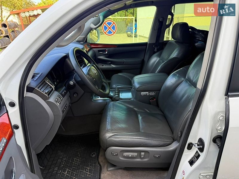 Позашляховик / Кросовер Lexus LX 2008 в Львові фото 29 Позашляховик / Кросовер Lexus LX 2008 в Львові
