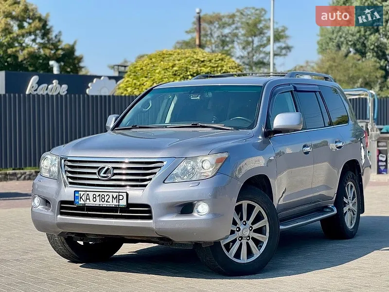 Lexus LX 2008