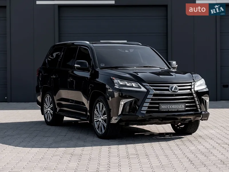 Lexus LX