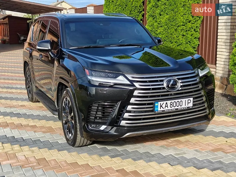 Lexus LX 2023