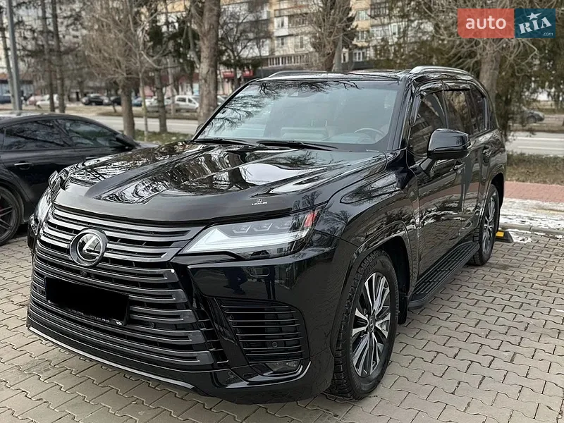 Lexus LX