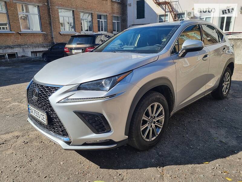 Lexus NX