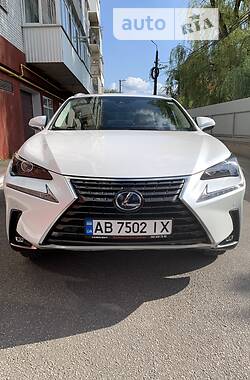 Lexus NX  2018