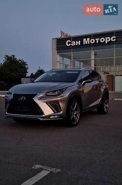 Lexus NX 2019