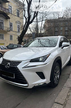 Lexus NX 2017