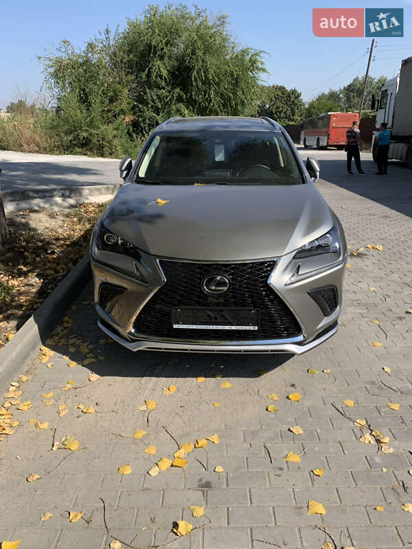 Lexus NX