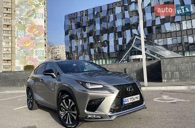 Lexus NX 2019