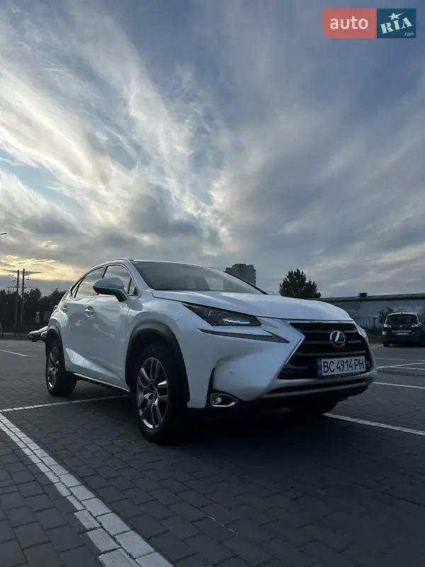 Lexus NX 2016