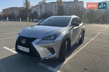 Lexus NX  2019